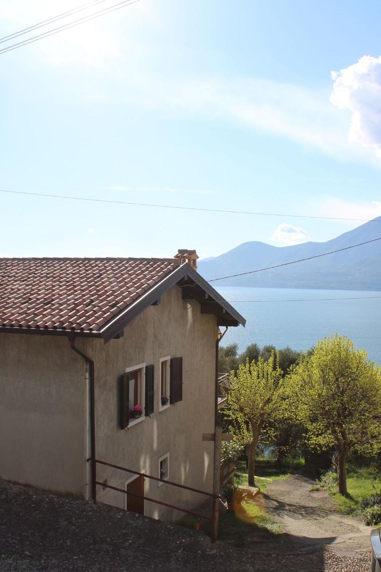 Casa Antony Apartment Torri Del Benaco Luaran gambar